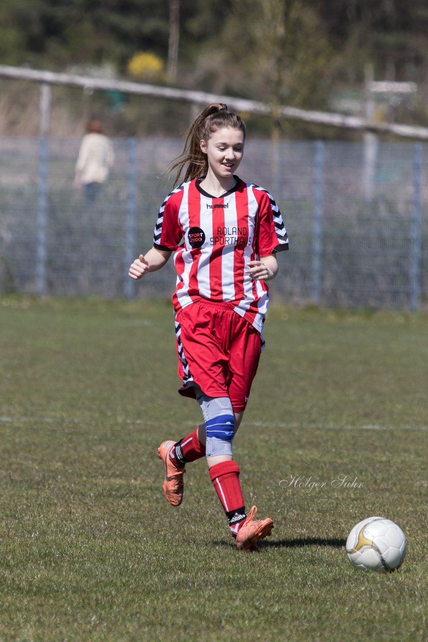 Bild 140 - B-Juniorinnen FSC Kaltenkirchen - TuS Tensfeld : Ergebnis: 7:0